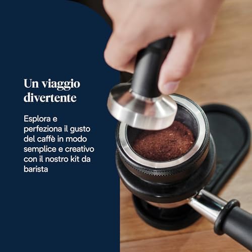 LA SPECIALISTA ARTE EC9155.MB Macchina da caffè Manuale, 3 Ricette Preimpostate, Controllo Attivo della Temperatura, 8 Livelli di Macinazione, Lancia MyLatte Art, incluso KIT BARISTA, Nera