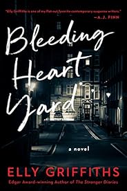 Bleeding Heart Yard: A Novel