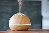 LUOYIMAN Humidifiers 300ml Cool Mist Humidifier Ultrasonic Aroma Essential Diffuser Automatic Shut-off with Variable Night Lights (Shallow wooden color)