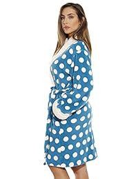 Just Love bata corte sherpa de plush para mujeres, con lunares