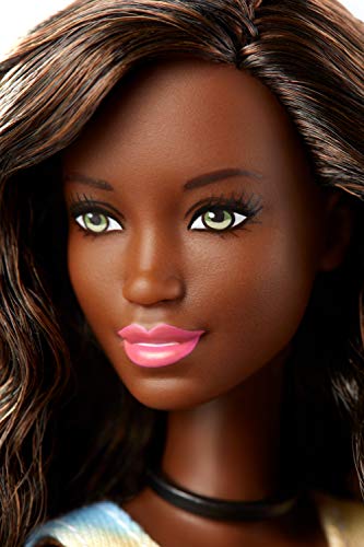 Barbie GLH63 - Karriere Puppe (AA) mit Überraschungs-Moden und Accessoires, Spielzeug ab 3 Jahren – Bild 8