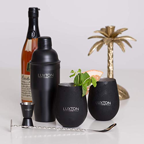 Luxton Home Ultimate Men's Gift Cocktail Shaker Set Matte Black - Plus 2 Cups & 4 Straws - Thumbnail 4