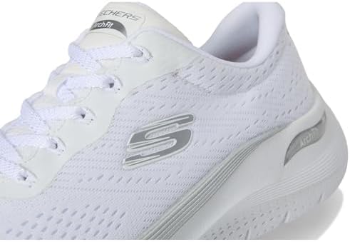 Arch Fit 2.0 Glow The Distance - Ténis femininos, malha branca e acabamento prateado, 38 EU