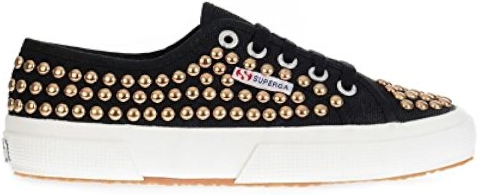 superga con borchie
