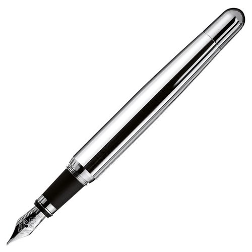 Otto Hutt design 04 Fountain Pen 028-61875 — Fountain Pen with High-quality Coating, Checked Guilloche and Matte Surface in Black — Nib Size M