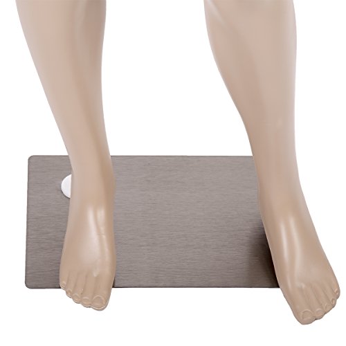 3 Realistic+Mannequin+Display+Turns+Dress