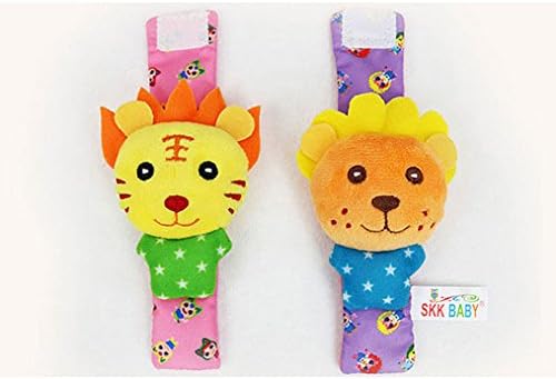 Amazemarket 2 Pcs Infant Newborn Rattle Colorful Animal Toy Shape Wrists Socks Foot Finder Soft Developmental Christmas Gift Improve Baby Hand-eye Coordination Rustled Paper (No original packaging, Tiger + lion wrist bell)