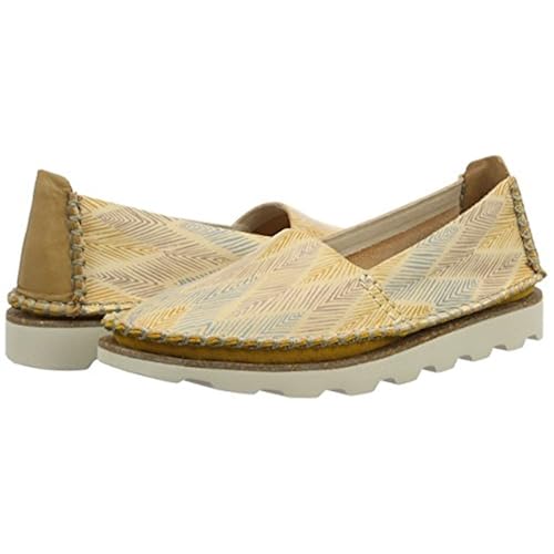 clarks shoes hastings