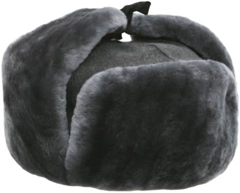 Ushanka companyArmy officer of the Russian Federation winter hat, with Soviet Red Star insignia