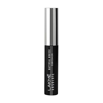 Lakme Absolute Mattereal Mousse Concealer, Honey, 9 g