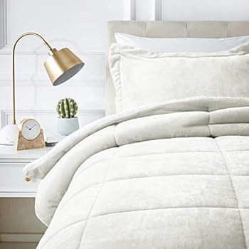 AmazonBasics Ultra-Soft Micromink Sherpa Comforter Bed Set - Twin, Cream