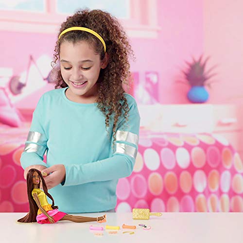 Barbie GBK25 Locken-Style Puppe, schwarzhaarig – Bild 3