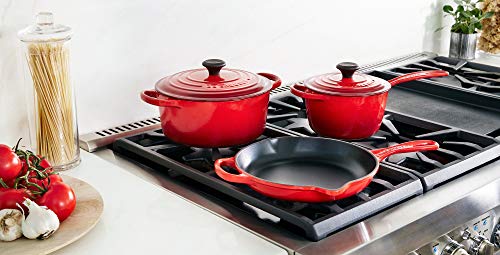 Le Creuset Cast Iron Skillet, 10.25" - Image 3