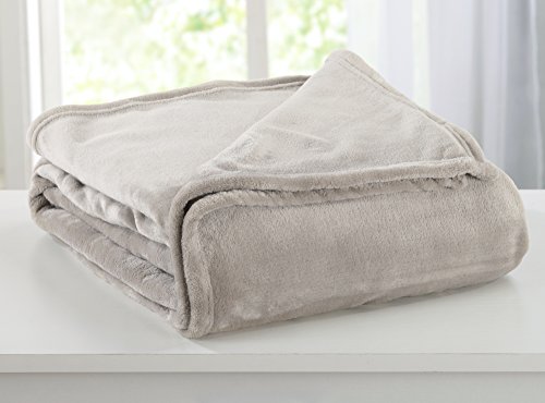 Ultra Velvet Plush Fleece All-Season Super Soft Luxury Bed Blanket. Lightweight and Warm for Ultimate Comfort. By Home Fashion Designs Brand. (Twin, Taupe)