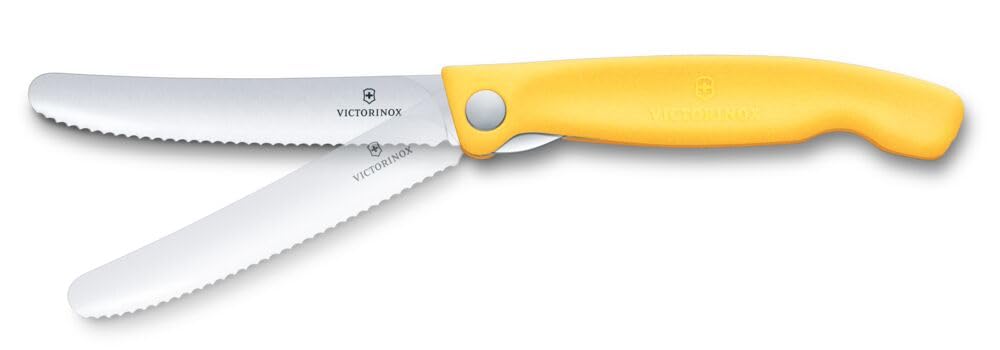 Victorinox Swiss Classic Faltbares Picknick-Messer für Wanderungen, Obst, Gemüse, Brötchen, Wurst, mit Wellenschliff, Extra Scharf, Gelb 3