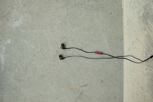 Skullcandy-Smokin-Buds-2-Noise-Isolating-Earbuds-with-In-Line-Microphone-and-Remote-Moisture-Resistant-Oval-Shaped-and-Angled-for-Long-Term-Comfort