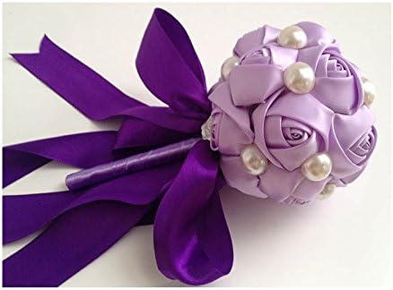 outdoor church Wedding bride bridesmaid simple toss flowers High-grade pears bouquet with purple roses