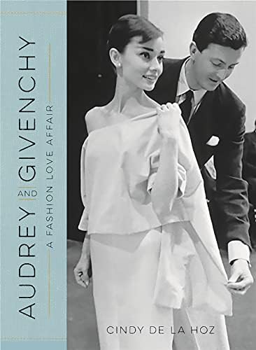 Audrey Style: An Illustrated Biography of the Fashion Icon―Grace