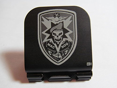 MAC SOG Patch Vietnam Laser Etched Hat Clip Black