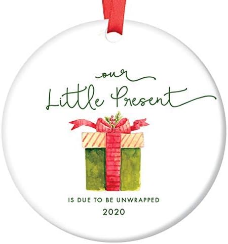Little Present Christmas Ornament Baby Due Date 2020 Festive Ceramic Holiday Keepsake Expecting Parents Family Surprise Pregnancy Announcement Amazon Ca Home Kitchen
