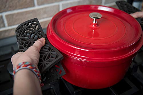 Q's INN Black Decorative Trivet For Hot Dishes| Hot Pot Holders | Teapot Trivet. Comparable to Cast Iron Trivets Our Kitchen Tool is Heat Resistant to 440°F, Non-slip, durable, flexible and has 2 pcs. - Thumbnail 4