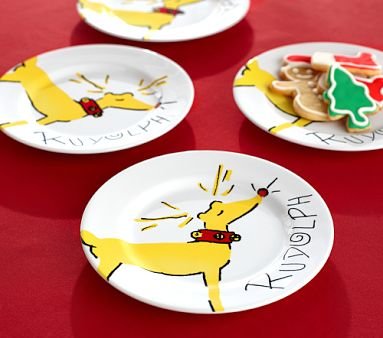 Amazon Com Pottery Barn Kids Rudolph Tm Dessert Plates Dessert