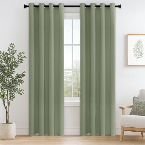 MRTREES Grüne Verdunkelungsvorhänge mit Ösen, lange Thermovorhänge für Schlafzimmer und Wohnzimmer, 2 Paneele, Raumteiler, Fensterbehandlungen, 132 x 