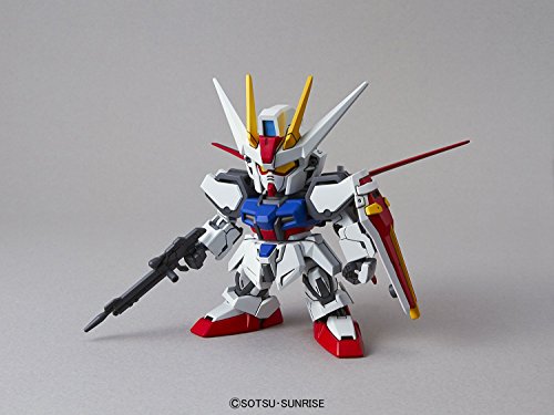 Bandai Hobby SD EX-Standard Aile Strike Gundam Action Figure