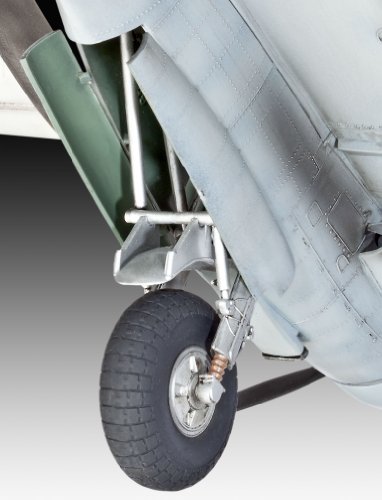 Revell Germany De Havilland Mosquito MK IV Airplane Kit