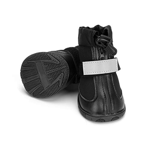 5+ Best Dog Boots for Hunting 2019 (High Quality, Safety)