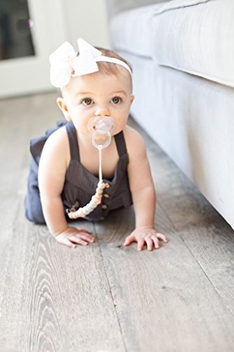 Bella Tunno Pacifier Clip, Prague Pink