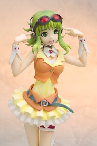 Amazon Com Megpoid Gumi 1 8 Scale Pvc Figure Toys Games