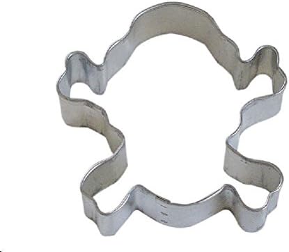 Skull Crossbones Cookie Cutter 3.5"