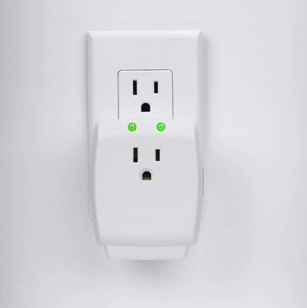 Belkin Single Outlet SurgeCube Surge Protector, 1080 Joules: Home Audio & Theater
