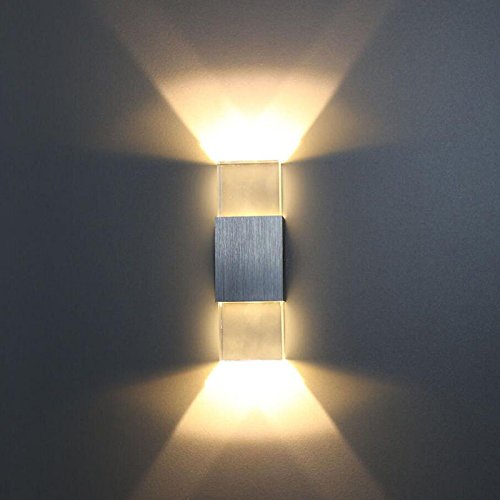 110V – 220V Modern 2W LED Wall Light Up Down Lamp Sconce Spot Lighting
