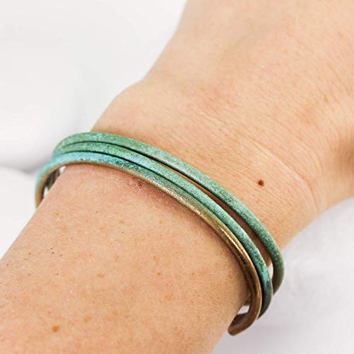 Blue Patina Aged Cuff, Women's S, Handmade Bronze Cuff with Turquoise Patina - Thumbnail 4