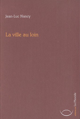 La  ville au loin