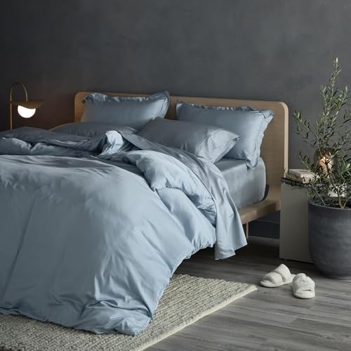 Hush Iced Sheet and Pillowcase Set | Queen | Includes One Fitted Sheet, One Top Sheet and Two Standard Pillowcases | Soft & Hypoallergic | 100% Organic Viscose Bamboo | Light Blue