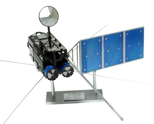 1/72 Lunar Orbiter Spacecraft "Kaguya"