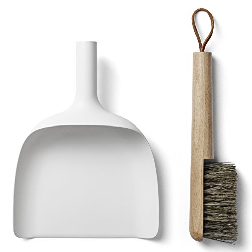 MENU Sweeper and Funnel Health & Household, Household Supplies, Cleaning Tools, Brushes