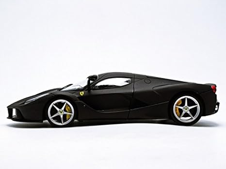 Amazon Mattel 1 18 ラ フェラーリ マットブラック 完成品 ミニカー ダイキャストカー ホビー