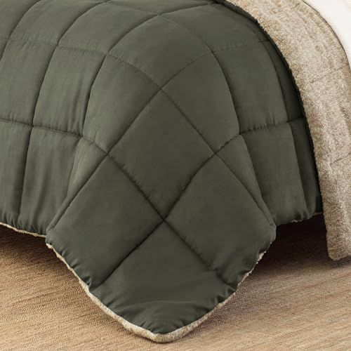 EDDIE BAUER – KING COMFORTER SET, MICROSUEDE BEDDING WITH SOFT SHERPA REVERSE, 3 PIECE BED SET WITH MATCHING PILLOWCASES (SHERWOOD GREEN)