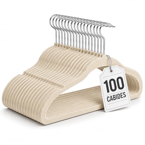 Kit 100 Cabides De Roupas Veludo Premium Preto Bege Slim Antideslizante Adulto Ultra Fino Gancho 360° Calça Camisetas Casacos Resistente (Bege)