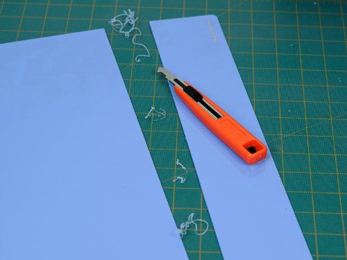 NT Cutter Multi-Use Plastic Cutter with Plastic Cutting Blade and Precision Knife Blade, 1 Cutter (M-500P) - Thumbnail 7