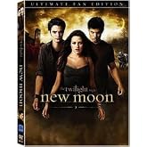 The Twilight Saga: New Moon (Ultimate Fan Edition DVD with Bonus Footage)