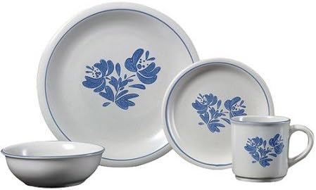 Pfaltzgraff Studio Yorktown 16-Piece Dinnerware Set