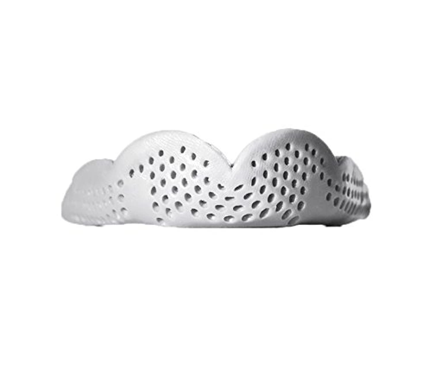 SISU Adult Max Mouth Guard snow white-2.4 Adult(67 mm X 50 mm X 2.4 mm)