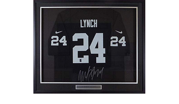 marshawn lynch autographed jersey