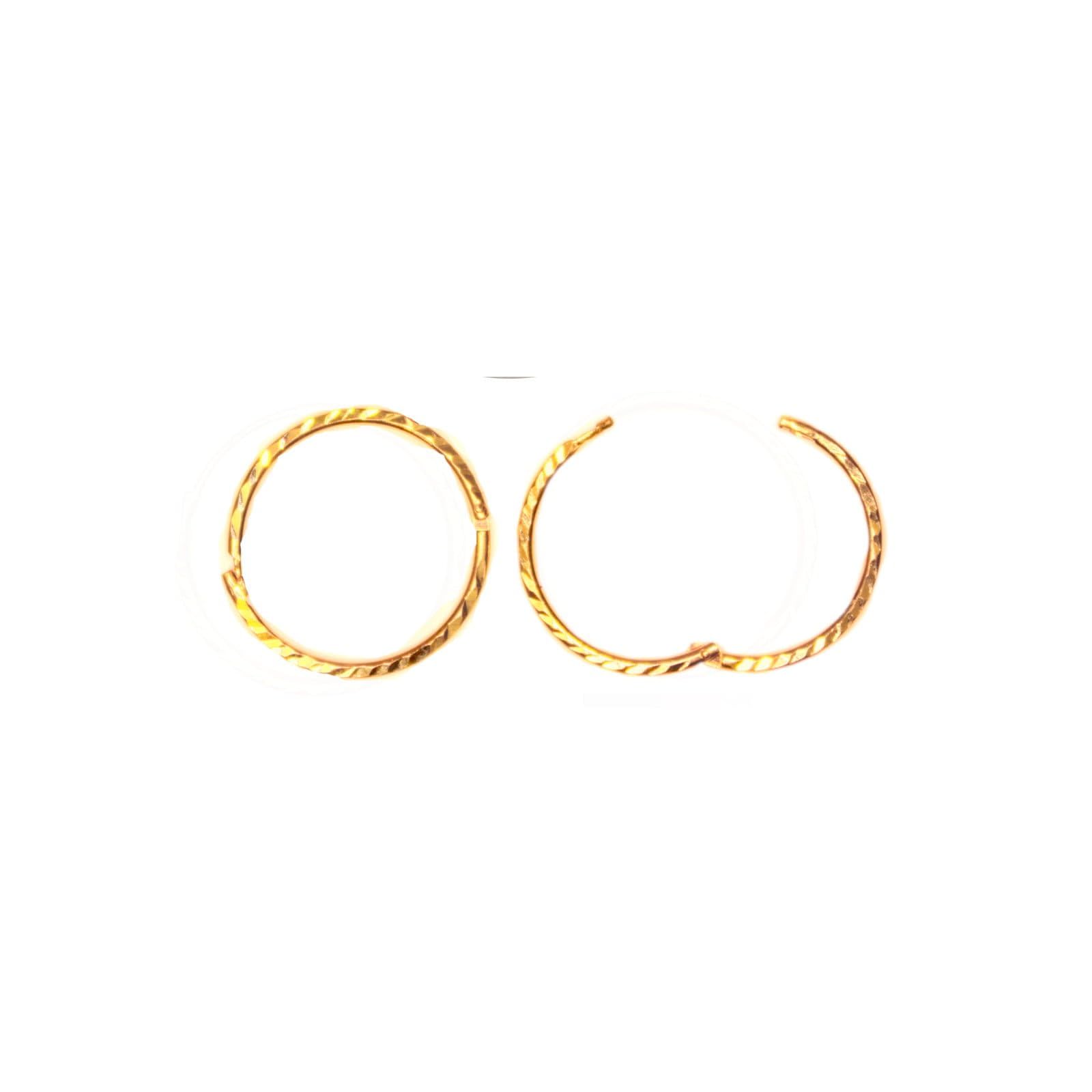 Arranview Jewellery Pair of hinged 14mm 9ct gold hoop earrings. Diamond cut finish