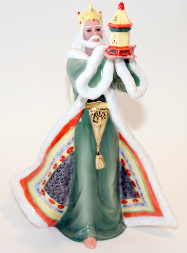 Enesco Vatican Nativity King Holding Gift